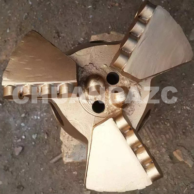 Горячая продажа 3 буровые бури для сверления нефтяных скважин 152mmPDC Drag Bit/ 3 Wings Drag Drill поставщик